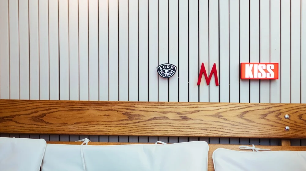 Tworzenie i projektowanie logo firmy - identyfikacja wizualna i reklamowa