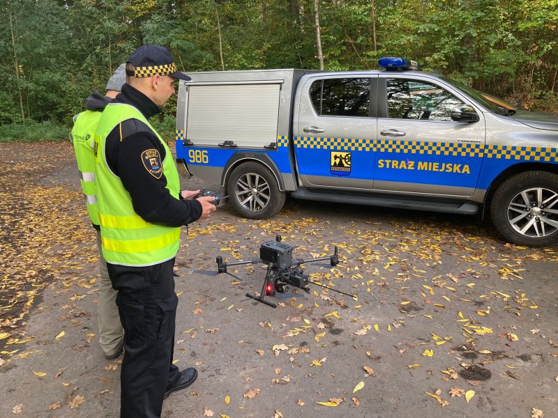 Ruszyły kontrole dronem w Katowicach. Straż Miejska sprawdza paleniska