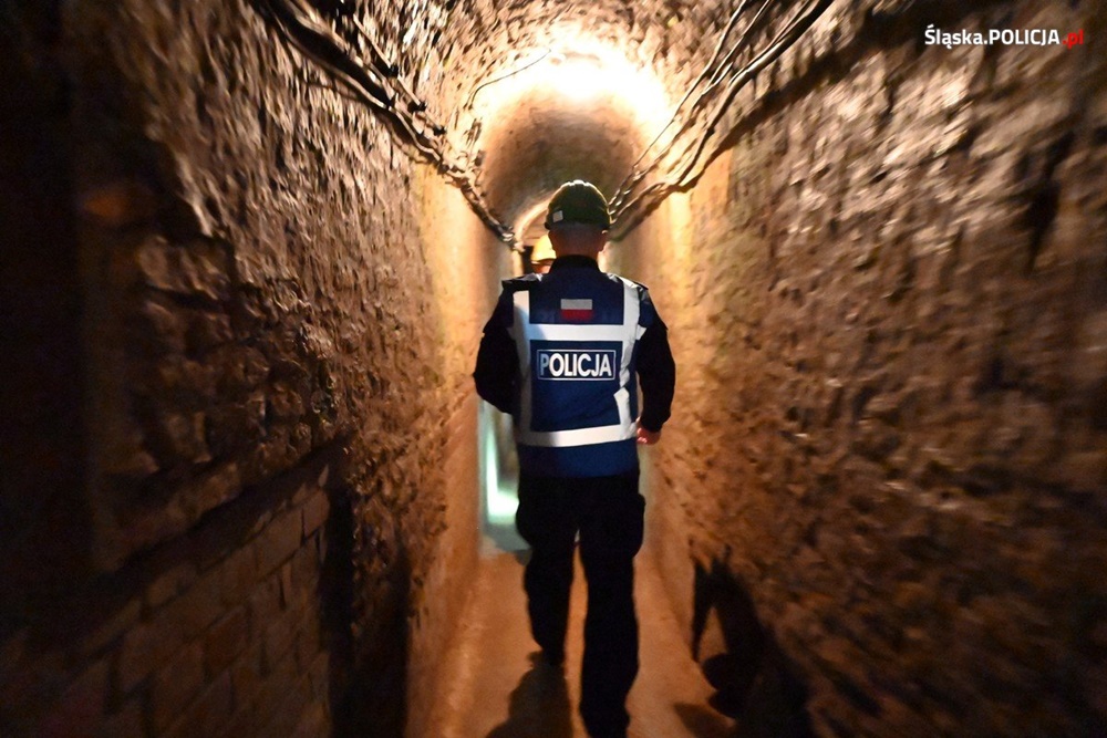 Śląscy policjanci ćwiczyli w Zabytkowej Kopalni Srebra w Tarnowskich Górach