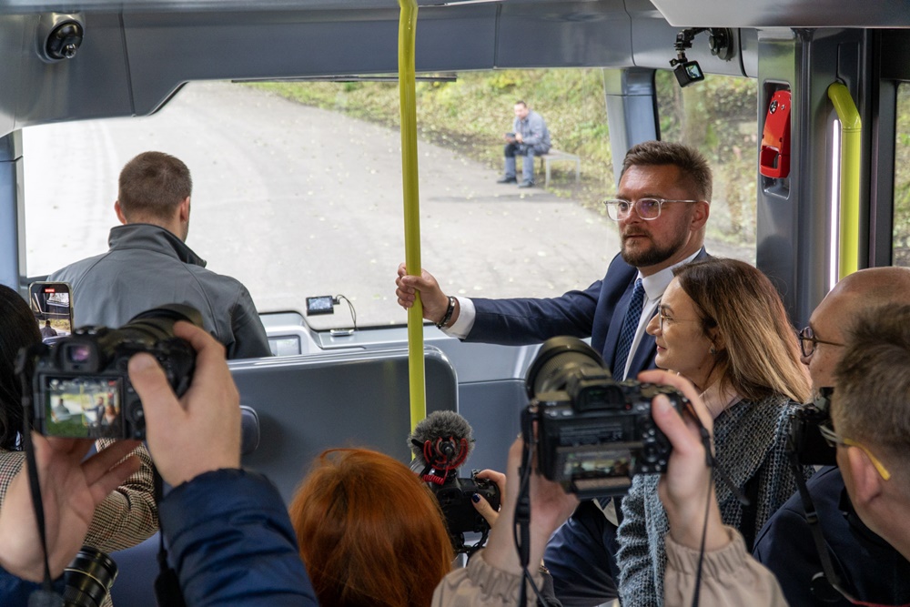 Rozpoczęły się testy polskiego autonomicznego autobusu w Katowicach!