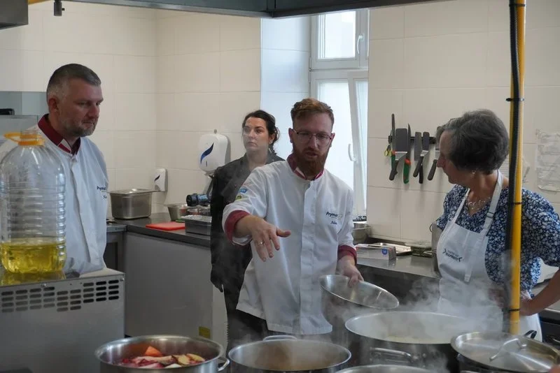 Kucharze z Ostrawy poznawali w Żorach tradycyjne polskie potrawy!