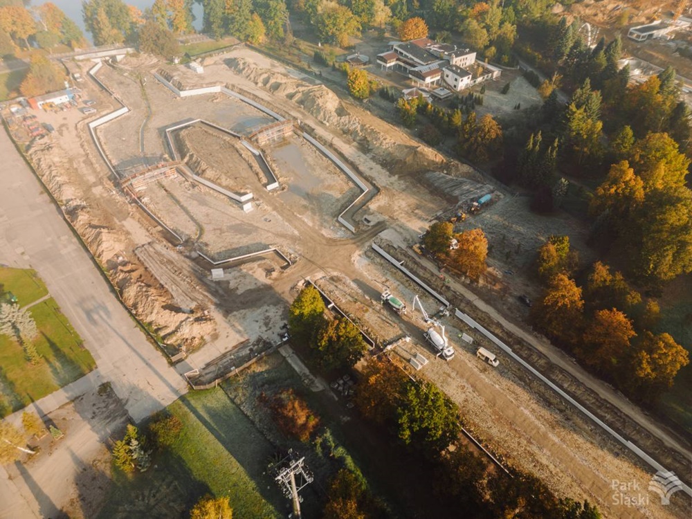 Chorzów: Postępują prace przy modernizacji Kanału Regatowego w Parku Śląskim