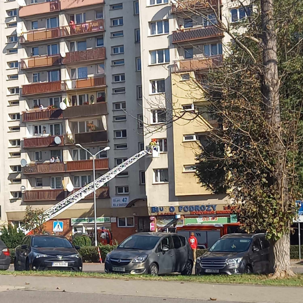 Znaleziono zwłoki mężczyzny w jednym z mieszkań w Chorzowie.