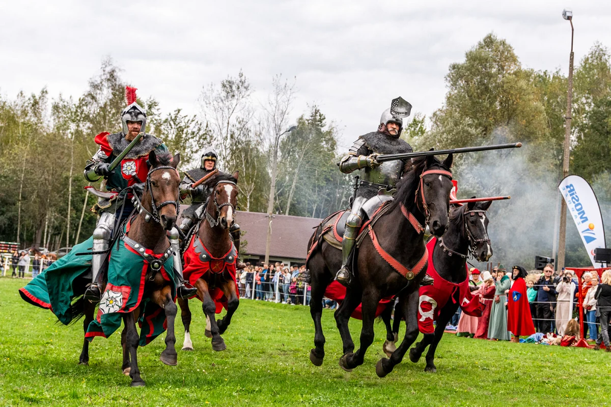 Za nami Hubertus 2023! Do Zabrza znów przybyli miłośnicy koni [ZDJĘCIA]