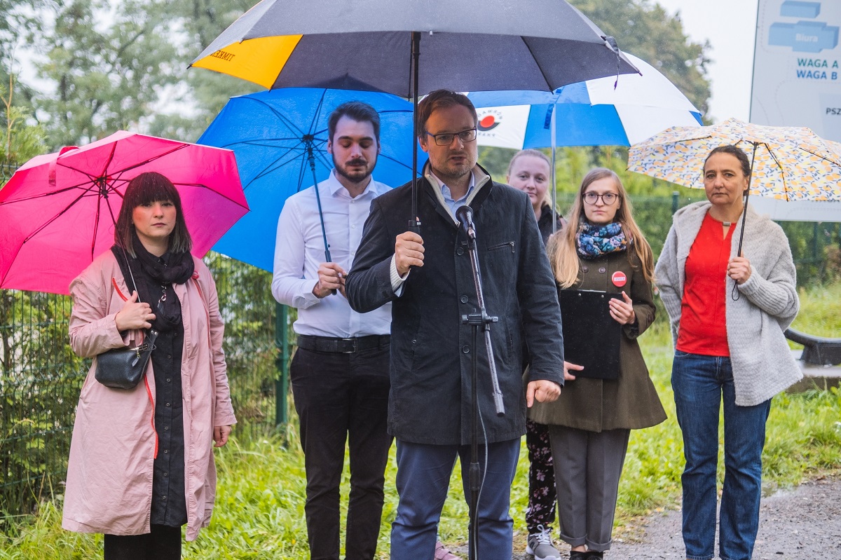 Problem odoru w Zabrzu. Konferencja prasowa Nowej Lewicy i stowarzyszenia Lepsze Zabrze
