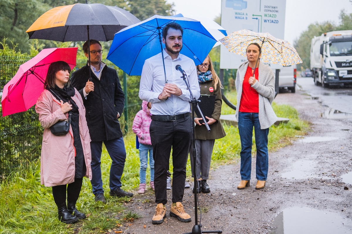 Problem odoru w Zabrzu. Konferencja prasowa Nowej Lewicy i stowarzyszenia Lepsze Zabrze