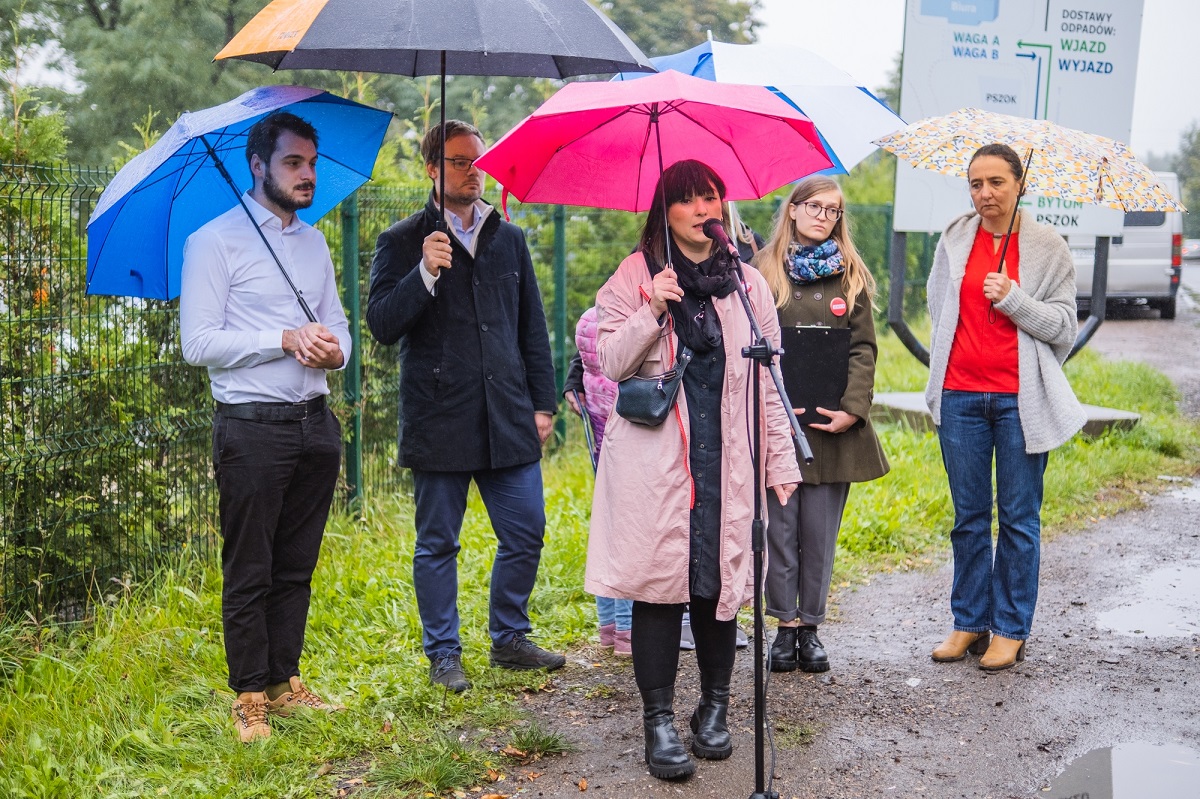Problem odoru w Zabrzu. Konferencja prasowa Nowej Lewicy i stowarzyszenia Lepsze Zabrze