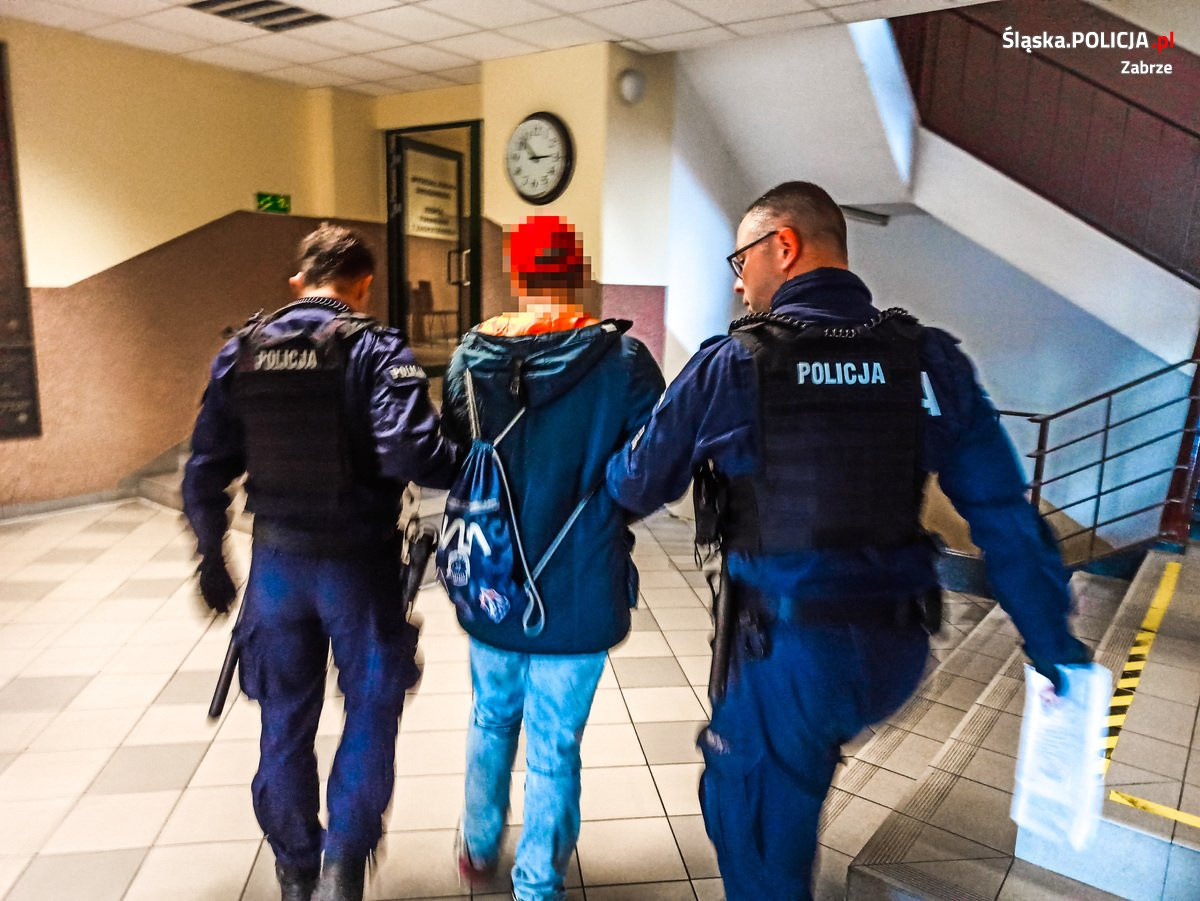 Ukradł jedzenie warte 33 złote. Odpowie za kradzież rozbójniczą!