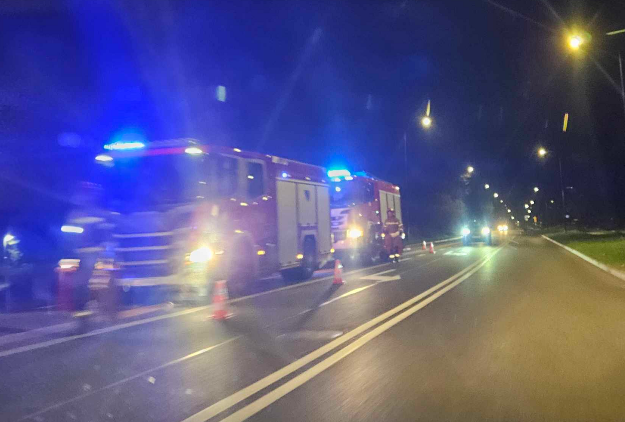 Awaria samochodu ciężarowego na ul. Górnośląskiej. Doszło do wycieku oleju