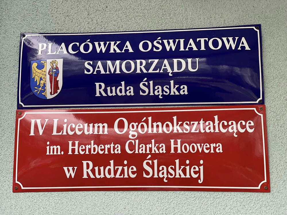 IV LO, w którym wczoraj doszło do zasłabnięć uczniów, odwiedziła Anna Krzysteczko