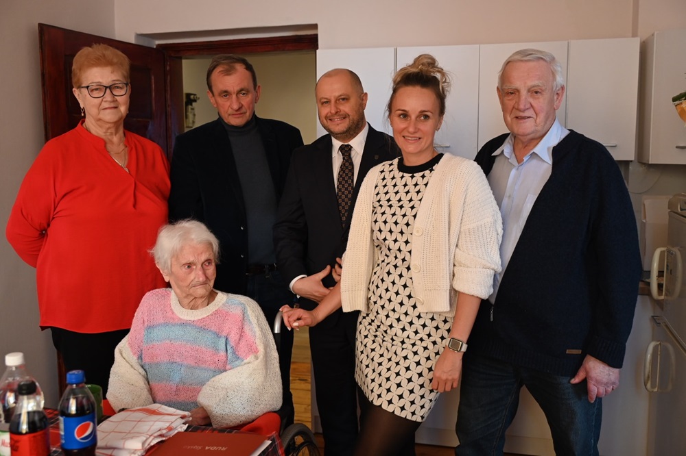 Pani Róża Żymła z Rudy Śląskiej świętowała dziś 100. urodziny!