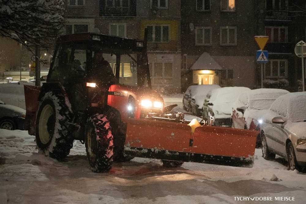 Akcja Zima na tyskich drogach. Ważna rola systemu ITS