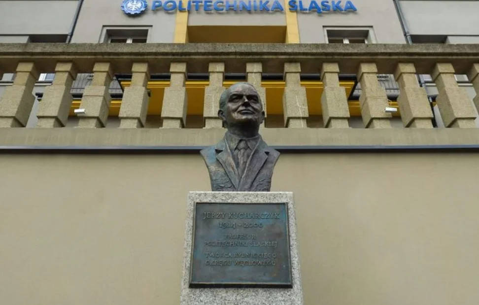 W Rybniku odsłonięto postument Jerzego Kucharczyka!