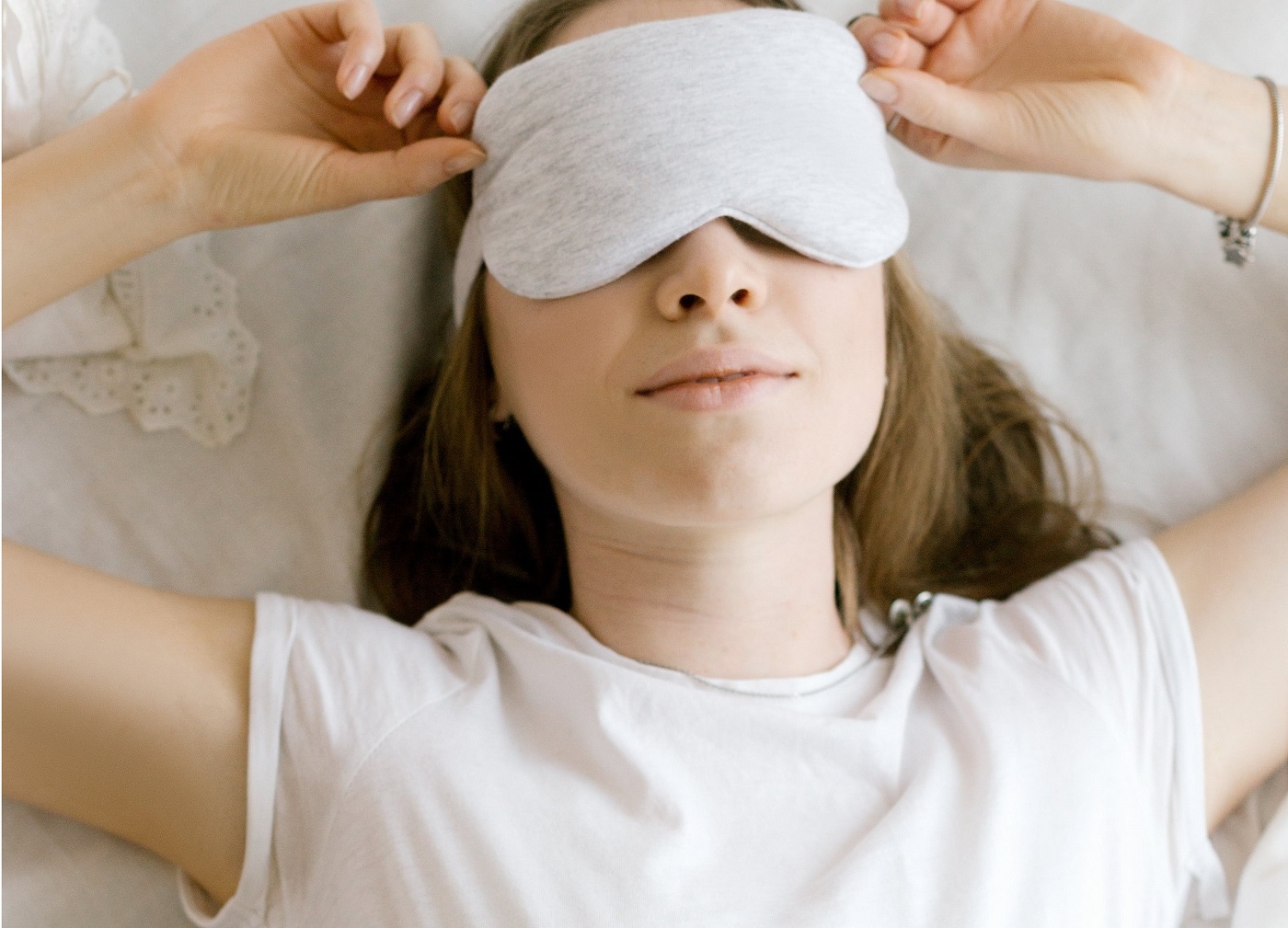 Materac do spania – jak wybrać odpowiednie do sypialni małżeńskiej?