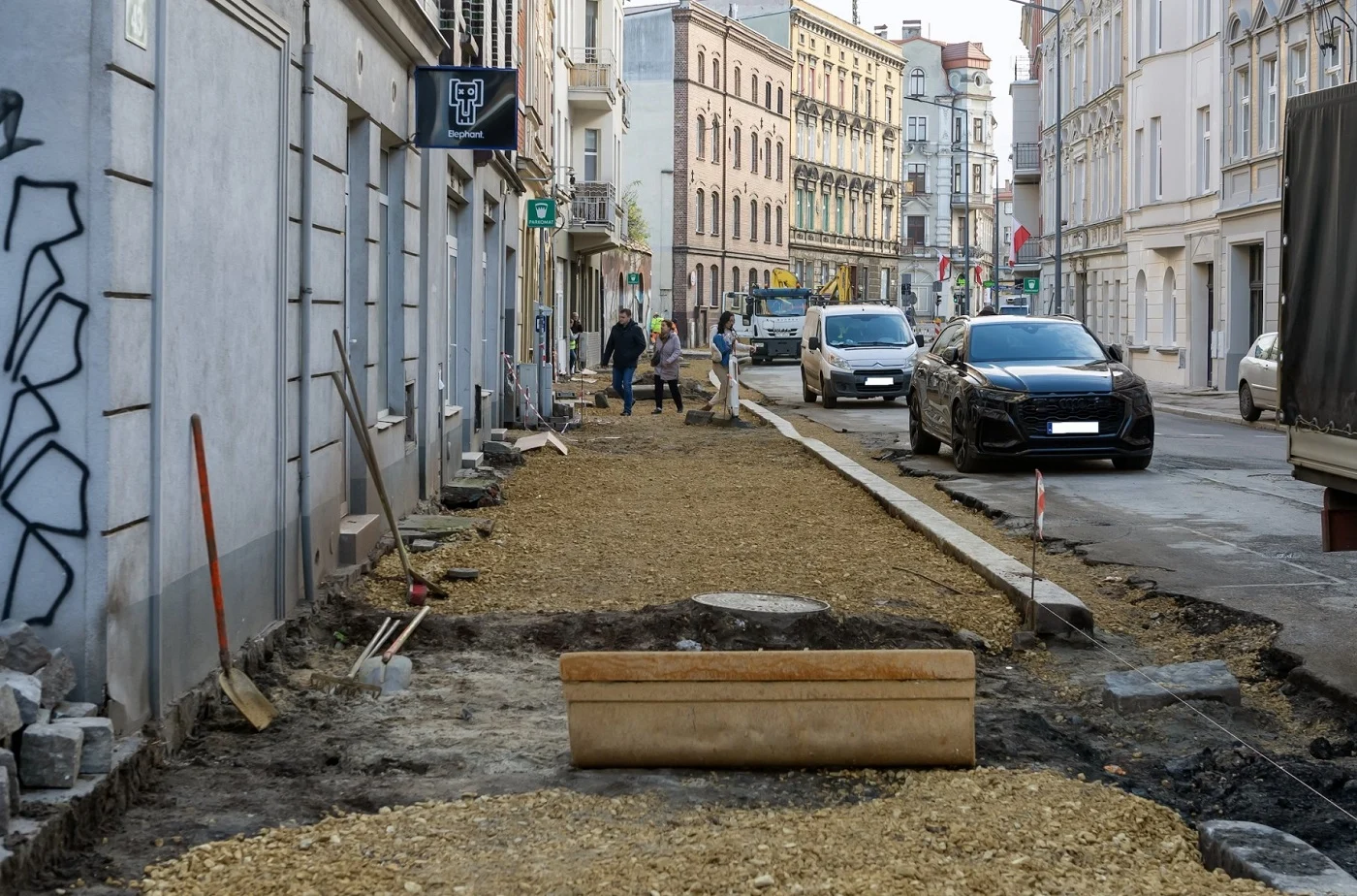 Remonty nawierzchni jezdni i przebudowy dróg w mieście [FOTO]
