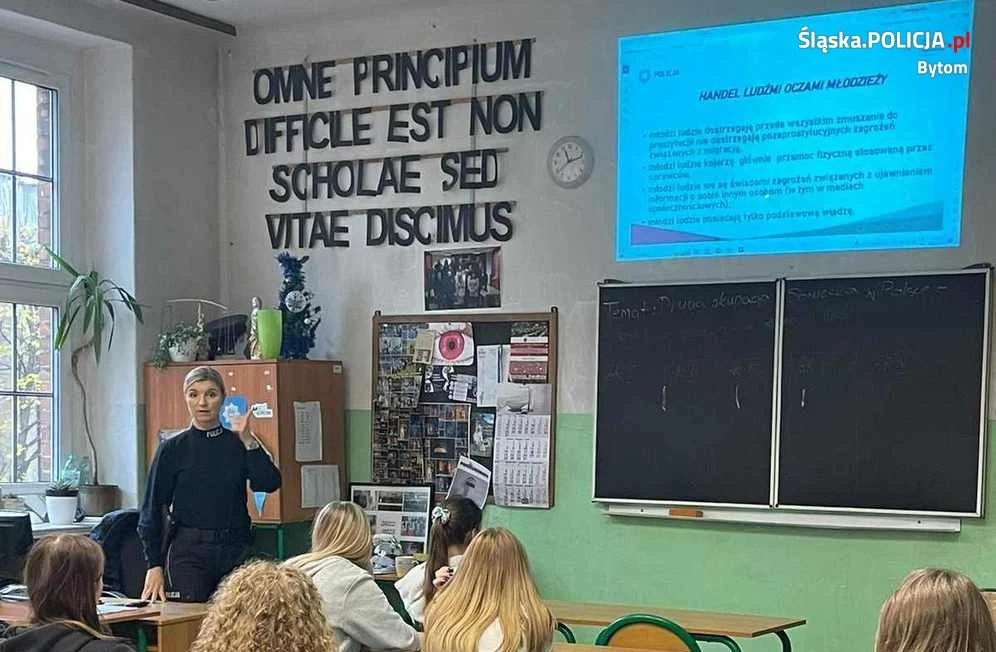 Bytom: Z młodzieżą o handlu ludźmi