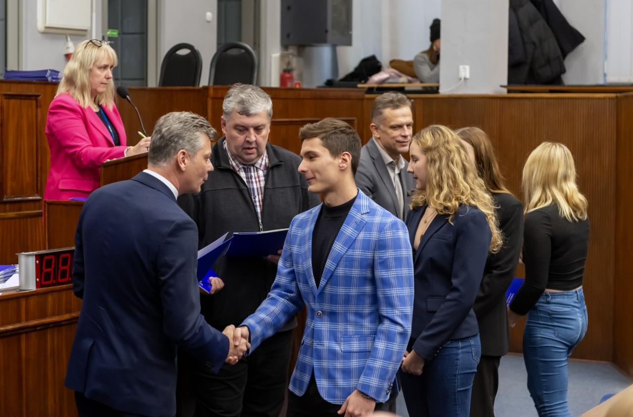 Prezydent wręczył stypendia najlepszym bytomskim sportowcom 9