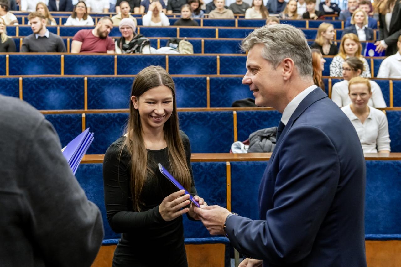 Prezydent wręczył stypendia najlepszym bytomskim sportowcom 14