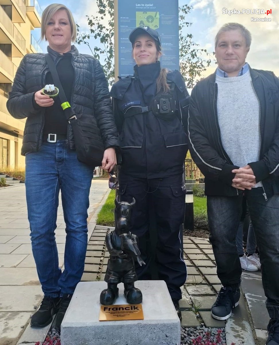 Katowicka policjantka wzięła udział w odsłonięciu Beboka Francika