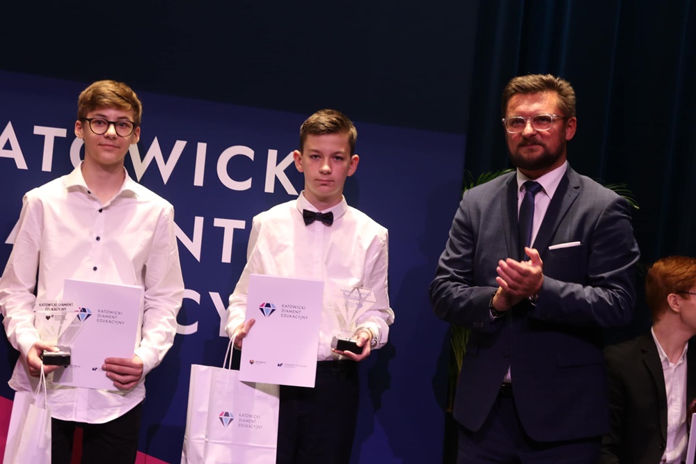 "Katowicki Diament Edukacyjny" rozstrzygnięty. Najlepsi uczniowie zostali nagrodzeni!
