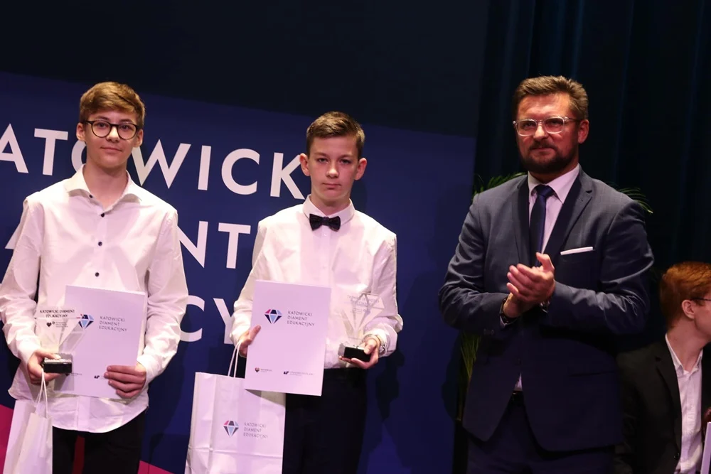 "Katowicki Diament Edukacyjny" rozstrzygnięty. Najlepsi uczniowie zostali nagrodzeni!