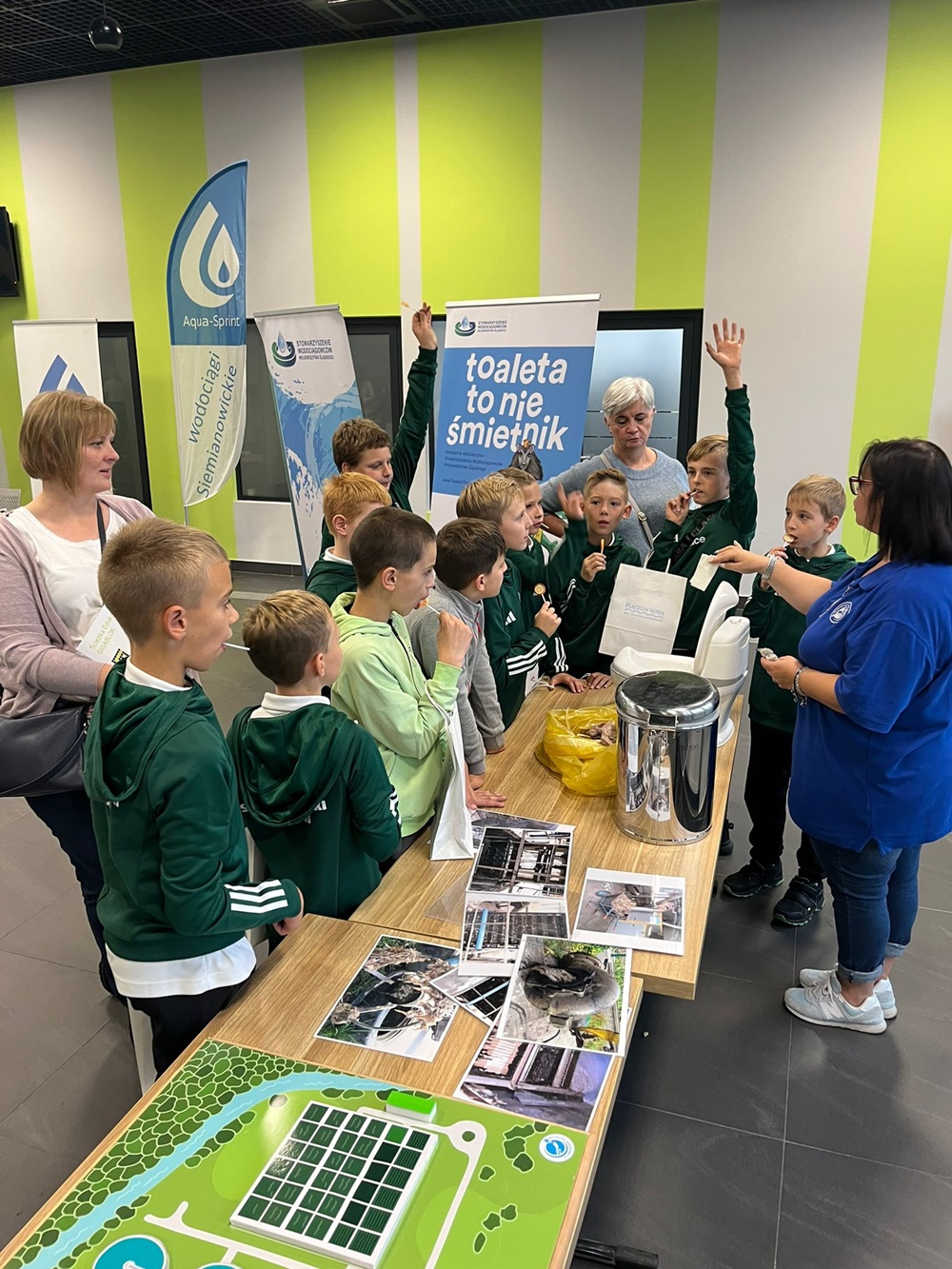 "Toaleta to nie śmietnik". Wodociągi apelują o prawidłowe gospodarowanie odpadami