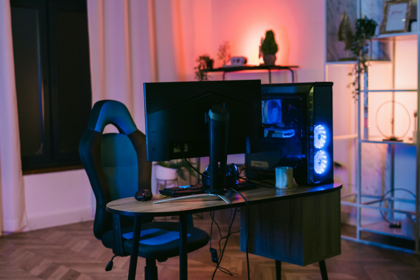 Urządzamy pokój gracza, czyli budujemy gaming room marzeń!