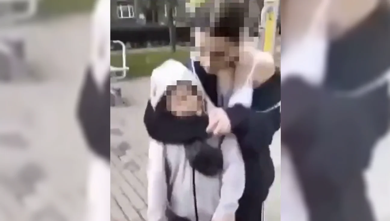 Nastolatkowie znęcali się nad młodszymi dziećmi. Szokujące nagrania z Chorzowa!