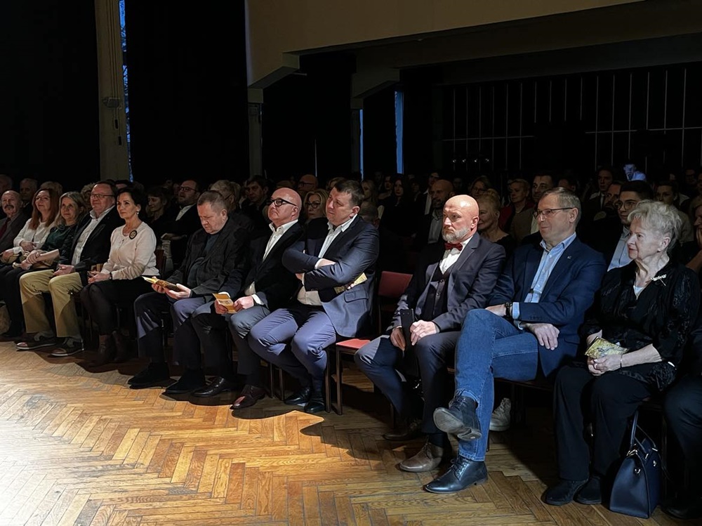 Honorowe Statuetki Batorego 2023. Andrzej Kotala wręczył nagrody