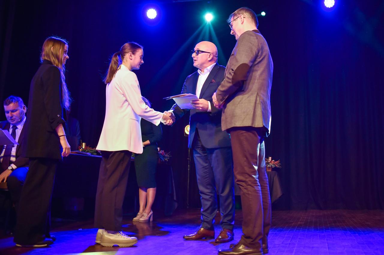 150 młodych sportowców nagrodzonych 14