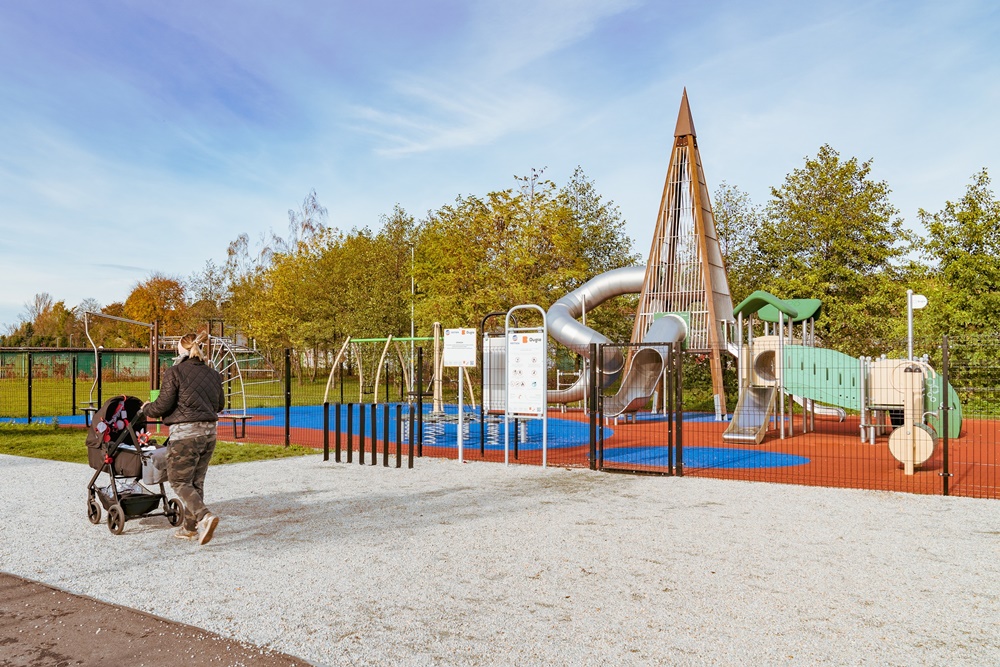 Staw Kalina w Świętochłowicach z nowym życiem. Posadzono nowe krzewy!