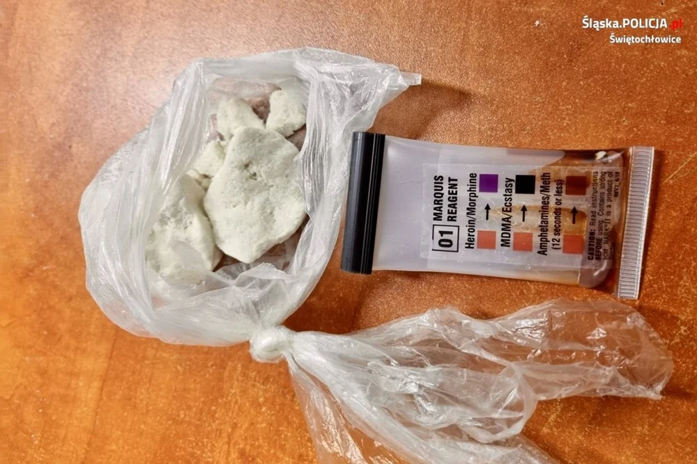 Ukrywała w mieszkaniu amfetaminę. 31-latka z Świętochłowic odpowie przed sądem