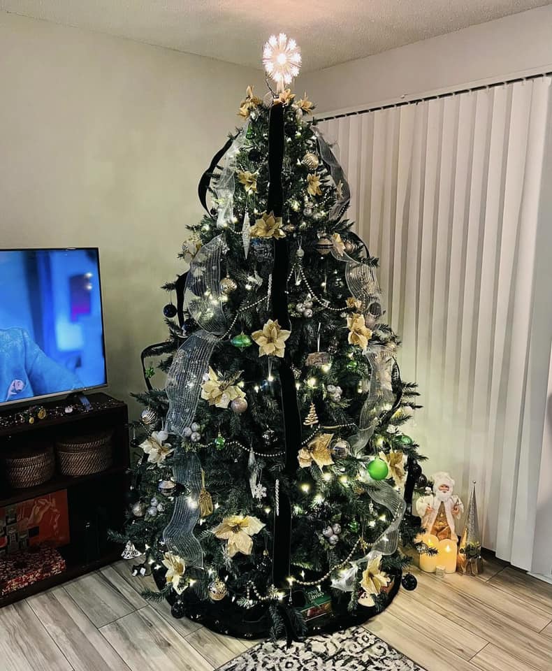 Bożonarodzeniowe drzewka naszych czytelników 75