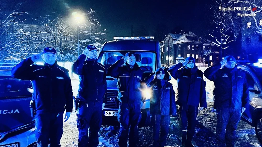 Mysłowiccy policjanci oddali cześć poległym w służbie kolegom [WIDEO]