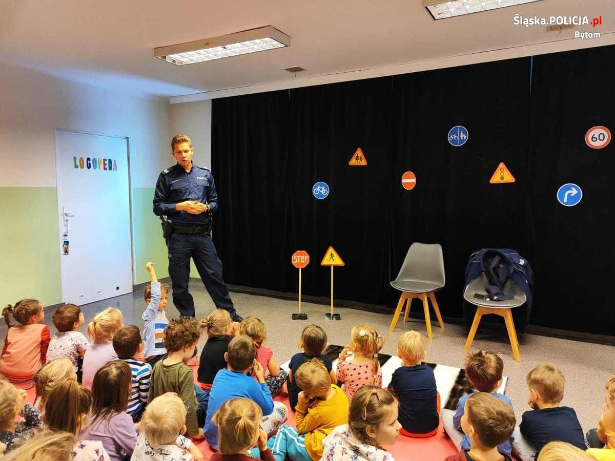 Dzielnicowy z wizytą u najmłodszych!
