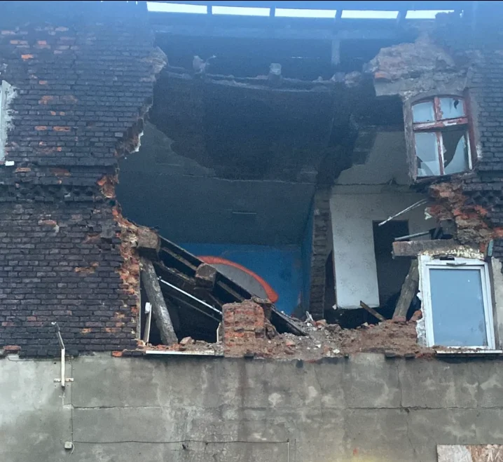 Katastrofa budowlana w Bytomiu! Runęła ściana kamienicy!