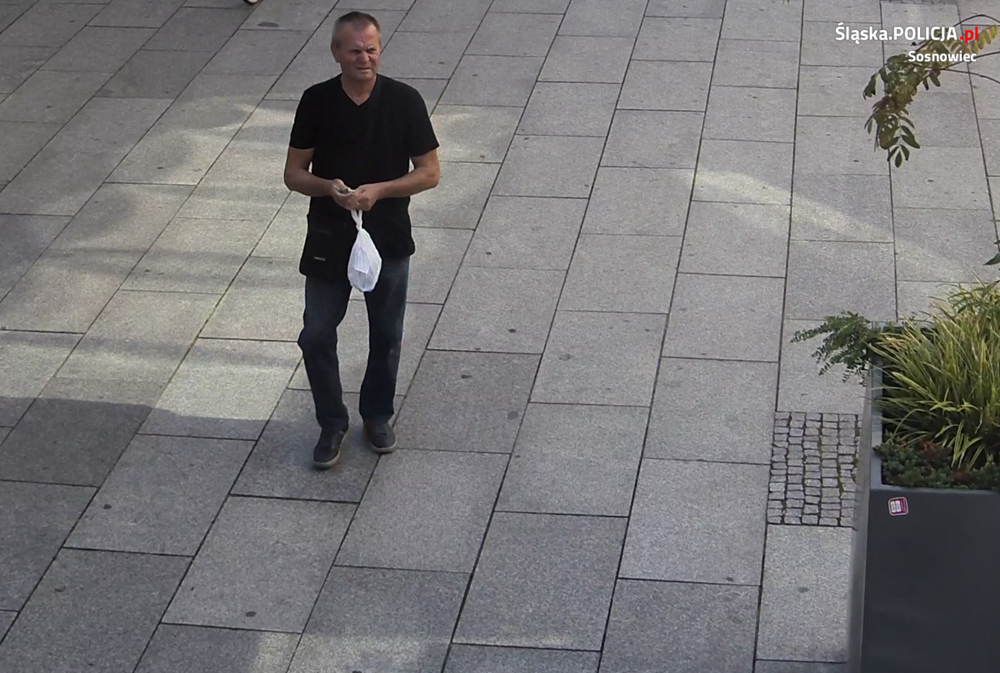Przywłaszczenie pieniędzy w Sosnowcu. Poznajesz tego mężczyznę?