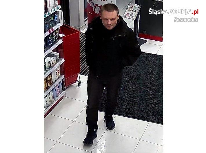 Kradzież perfum i kosmetyków w Sosnowcu. Poznajesz tego mężczyznę?