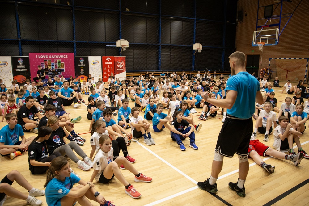 Za nami wyjątkowa lekcja koszykówki w Katowicach. Trwają przygotowania do EuroBasketu 2025