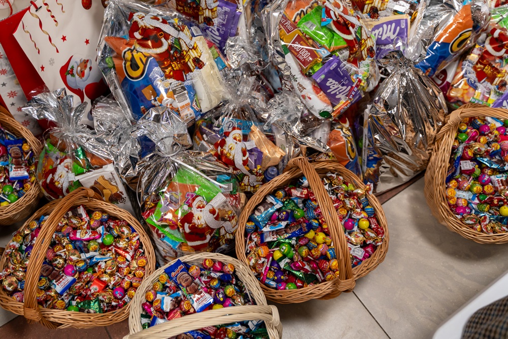 Spotkanie mikołajkowe w ramach akcji charytatywnej "BCC Dzieciom" w Katowicach