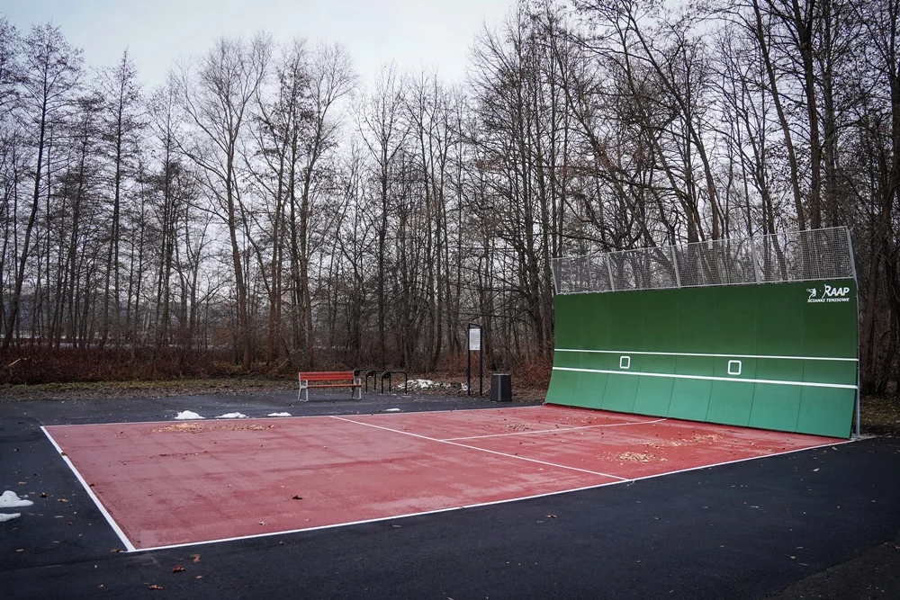 Ścianka tenisowa na Trzech Stawach w Katowicach gotowa!