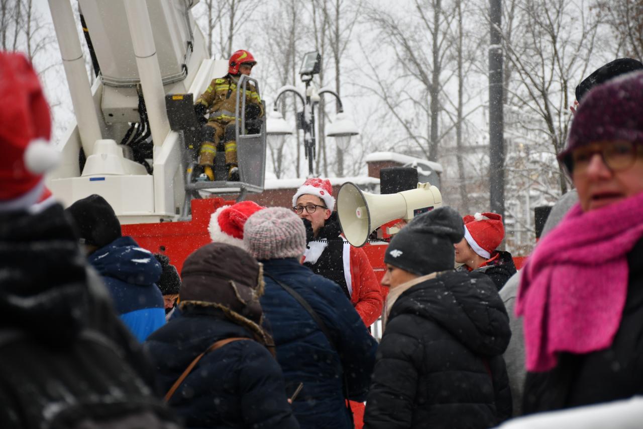 Ulicami Chorzowa przeszła Śląska Parada Mikołajów! / fot. Jacek D. Knapik 57