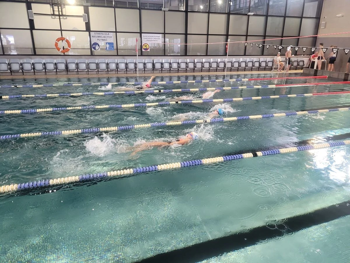 Za nami II Międzynarodowe Zawody Pływackie w Szkole Podstawowej nr 5