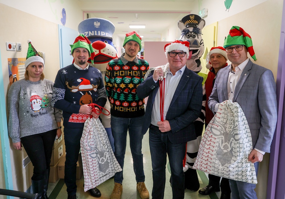 Andrzej Kotala rozdawał prezenty w chorzowskim szpitalu!