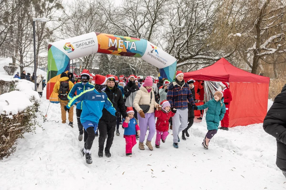 Za nami Charytatywny Bieg Mikołajkowy dla Janiny z Chorzowa. Zobaczcie zdjęcia!