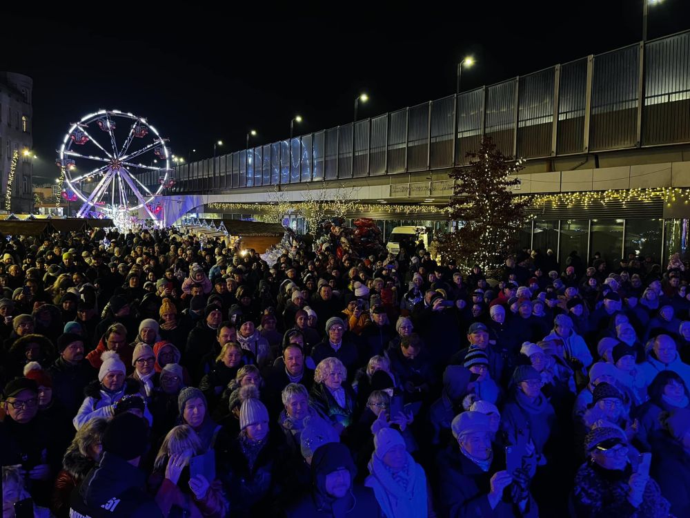 Podsumowanie Chorzowskiego Jarmarku Bożonarodzeniowego 2023 [ZDJĘCIA]