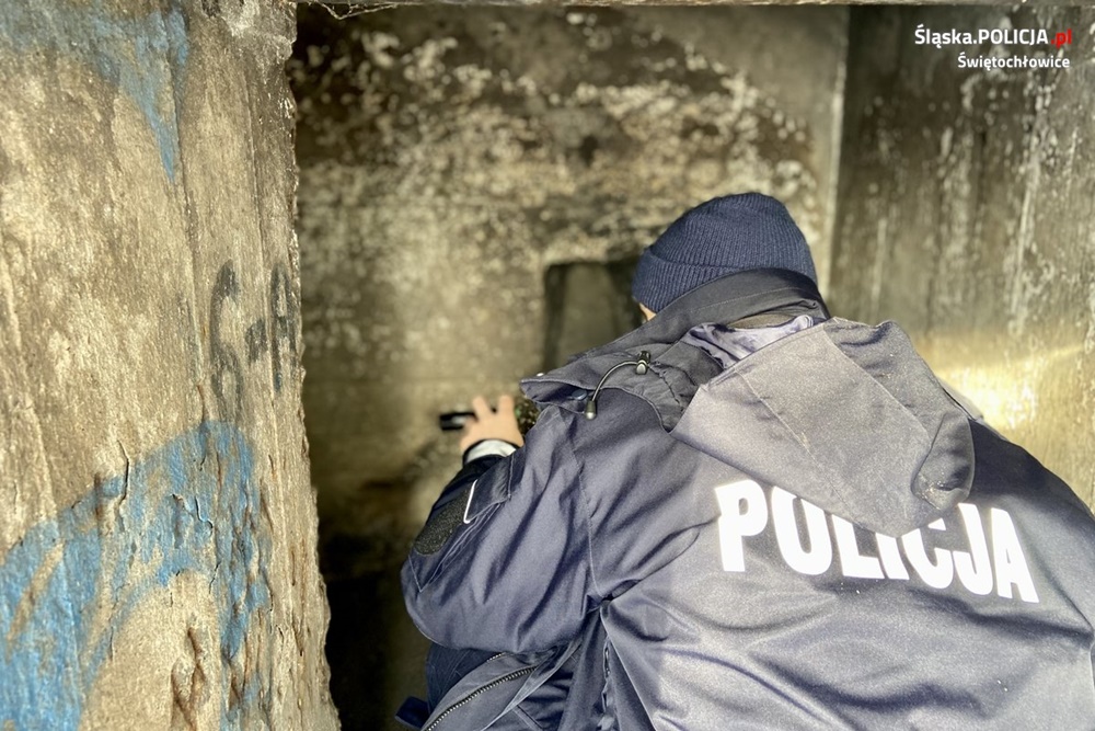 Świętochłowiccy dzielnicowi sprawdzają bezpieczeństwo osób bezdomnych