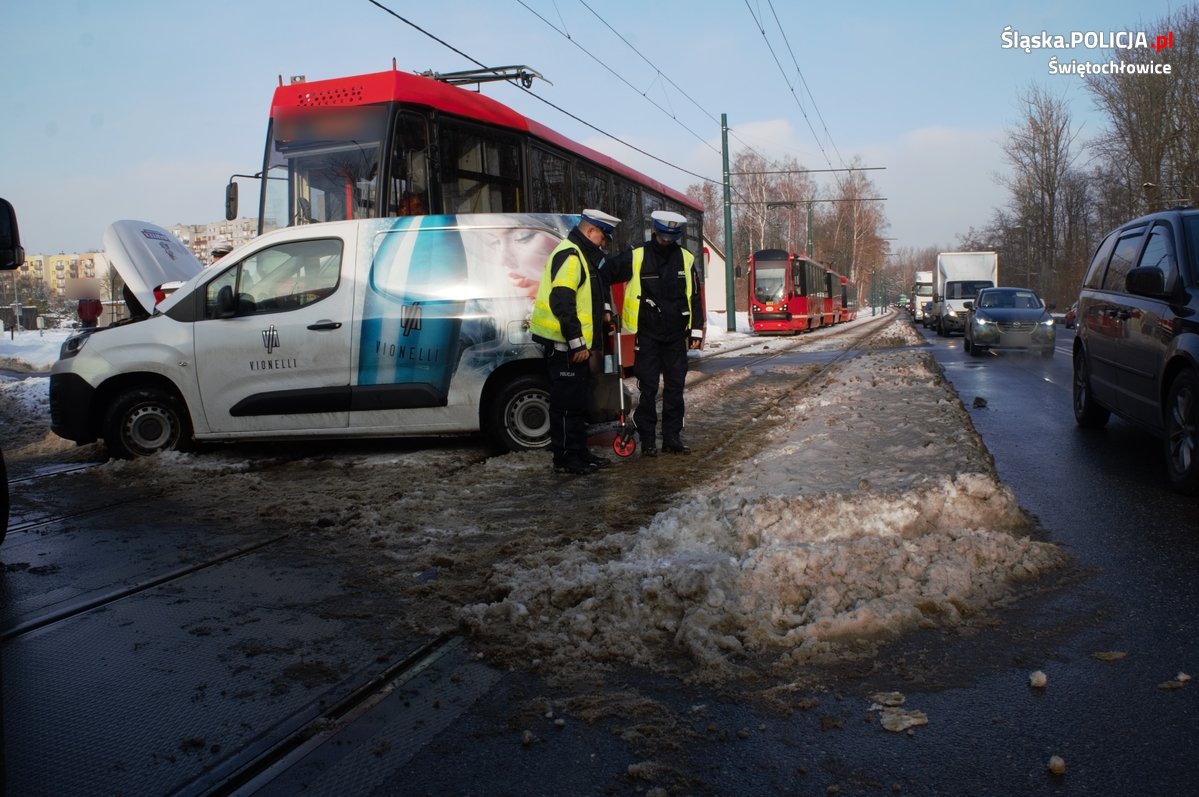 Wypadek na torowisku tramwajowym w Świętochłowicach!