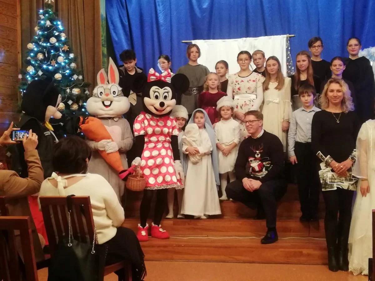 Prezydent miasta odwiedził dzieci przebywające pod opieką Zgromadzenia Sióstr św. Jadwigi