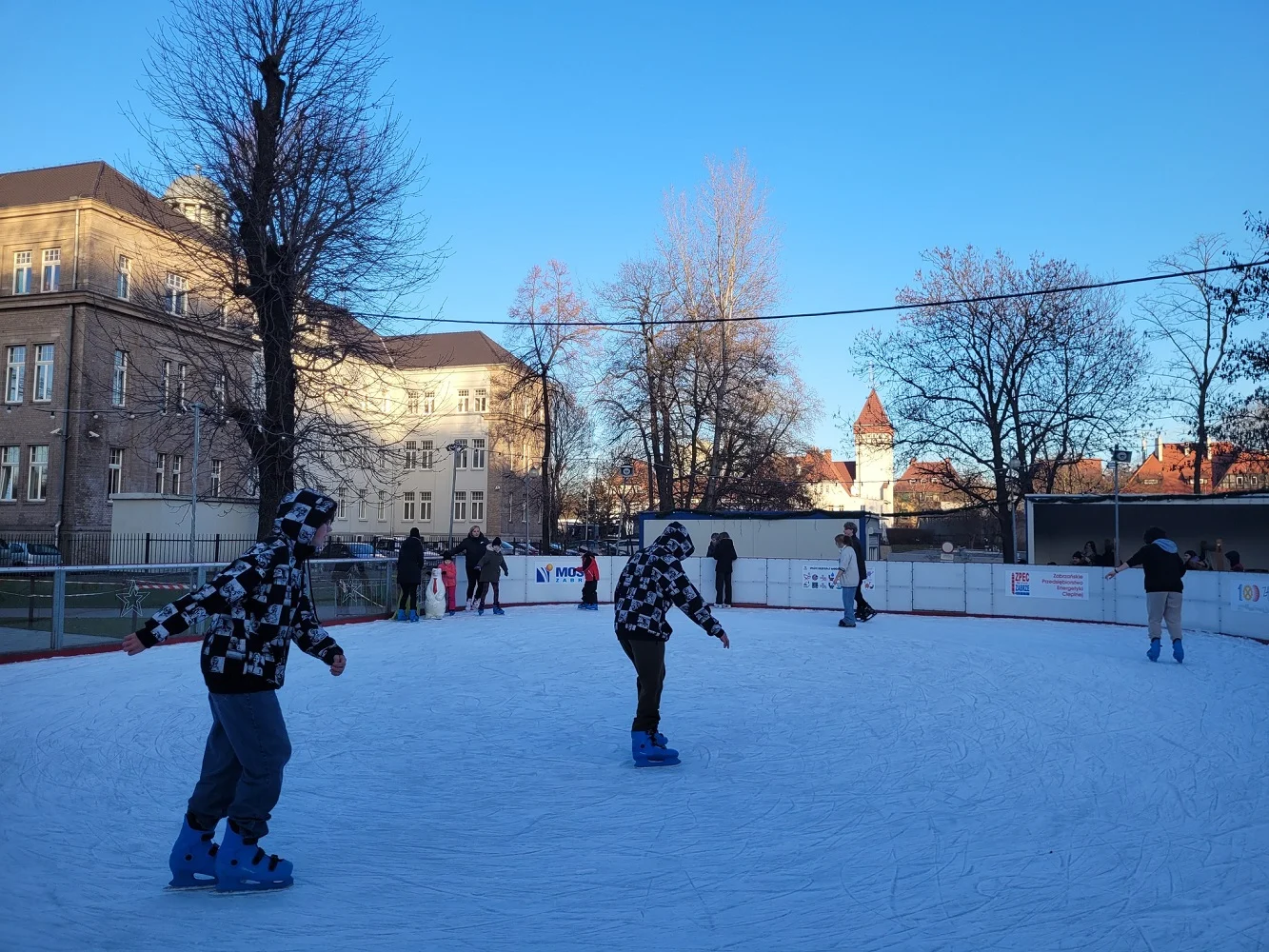 Już jutro otwarcie lodowiska w Zabrzu! [GODZINY OTWARCIA, CENNIK]